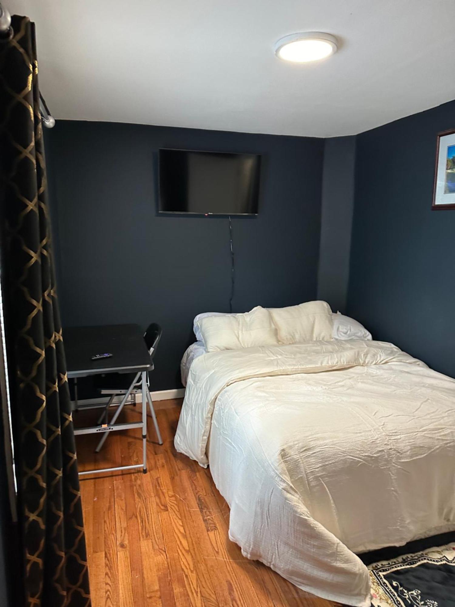 Fidelia Crystal Room, Queen Bed Minutes From Newark Liberty International Airport And Newark Penn Station Irvington Exterior photo